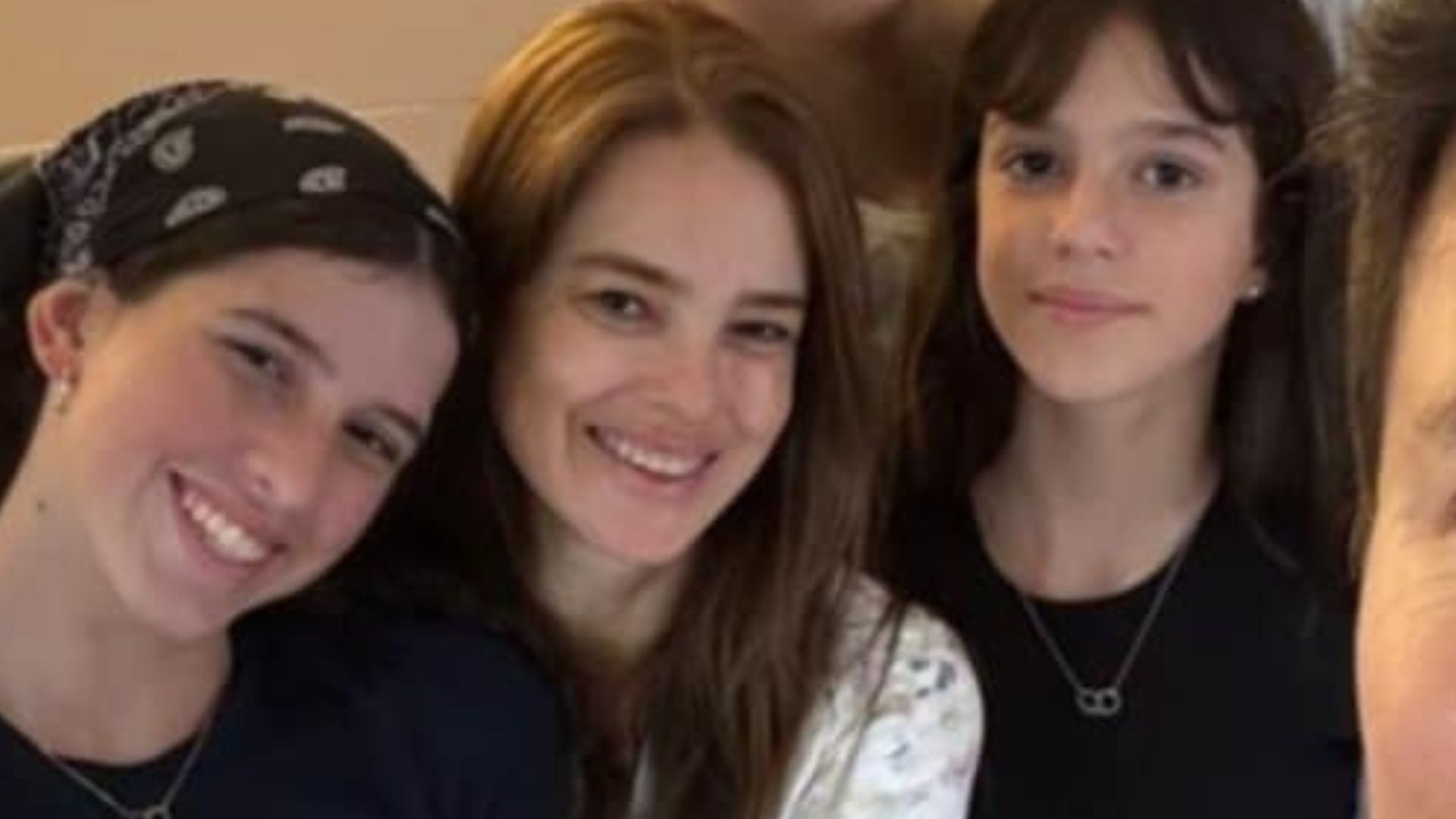 No hospital, Vera Viel posta clique com a família e se declara: ‘Maior presente’