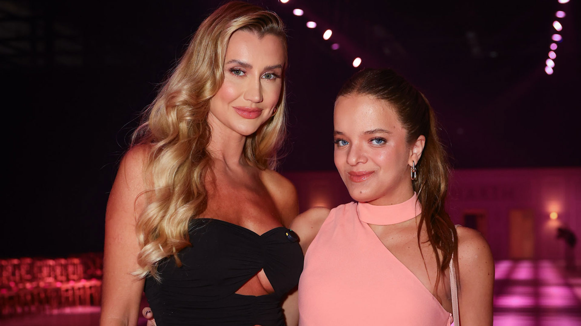 Ana Paula Siebert e Rafaella Justus esbanjam elegância em evento