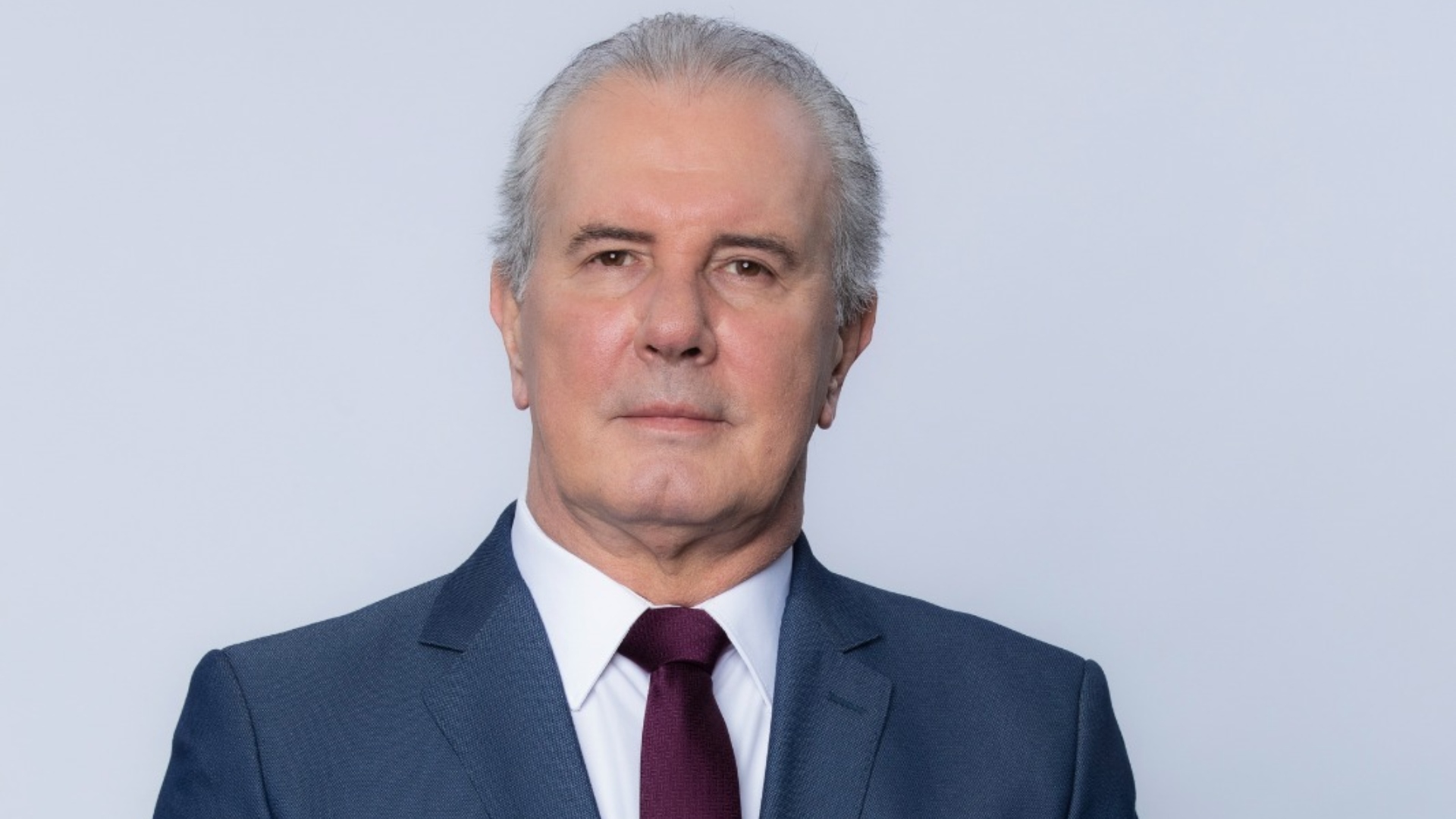 Celso Freitas revela ritual para apresentar Jornal da Record: ‘Equilíbrio é essencial’