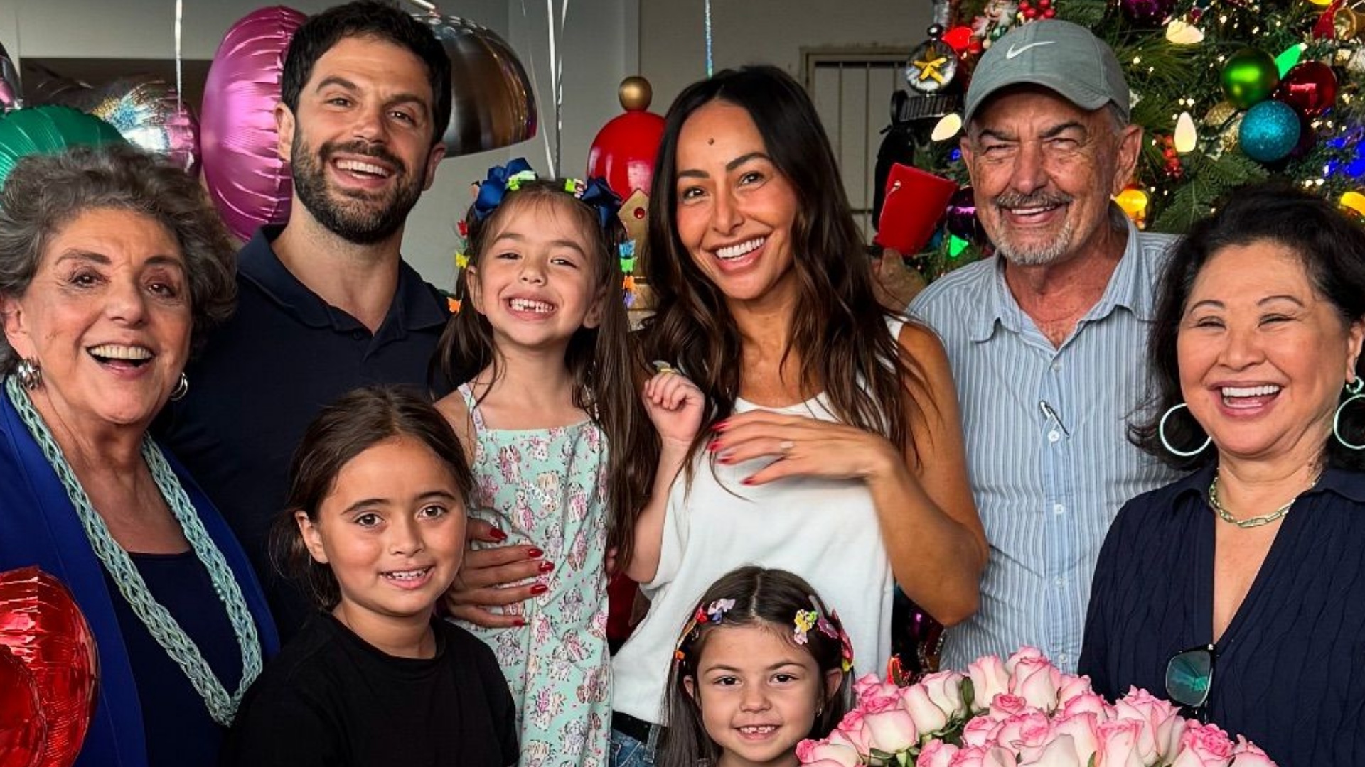 Duda Nagle e Sabrina Sato comemoram aniversário da filha com festa intimista
