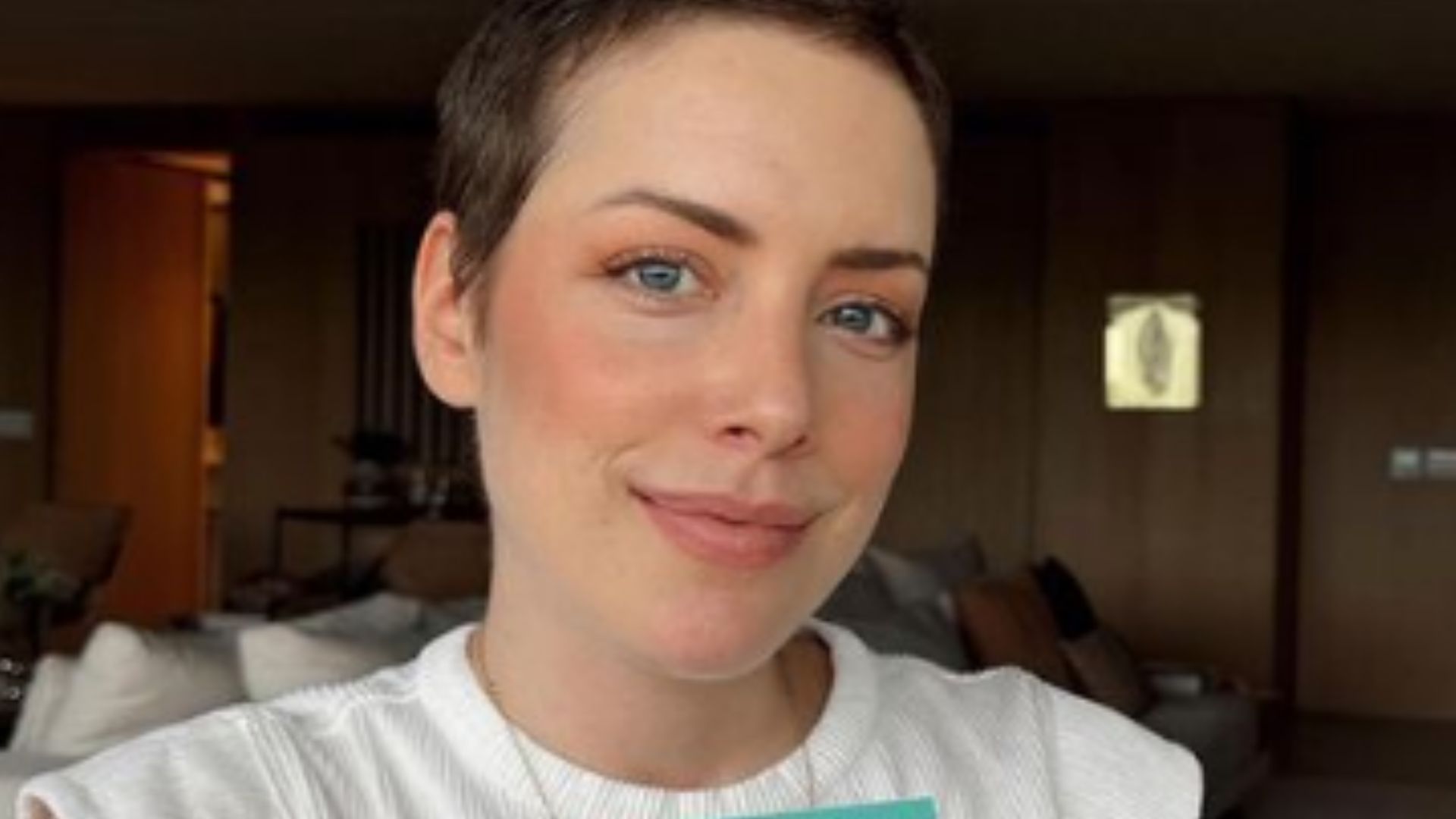 Novo visual! Filhas de Fabiana Justus ‘passam a tesoura’ nos cabelos