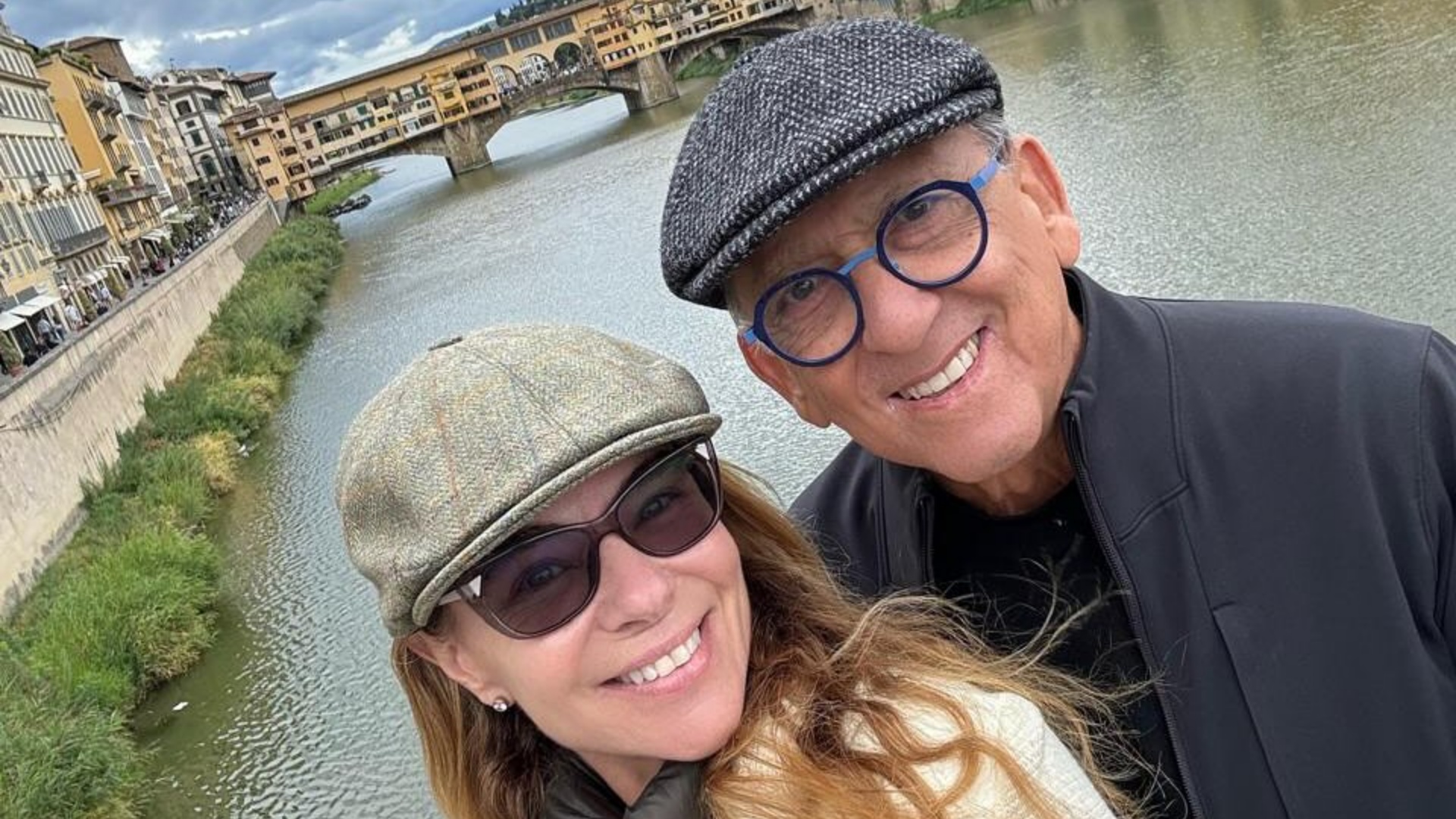 Galvão Bueno abre o coração ao comemorar 24 anos com a esposa: ‘Nosso amor’
