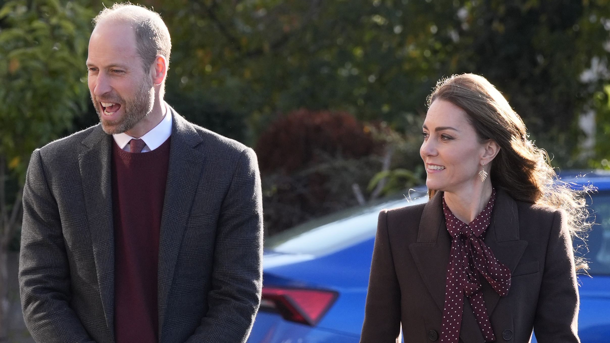 Príncipe William atualiza quadro de saúde da esposa, Kate Middleton