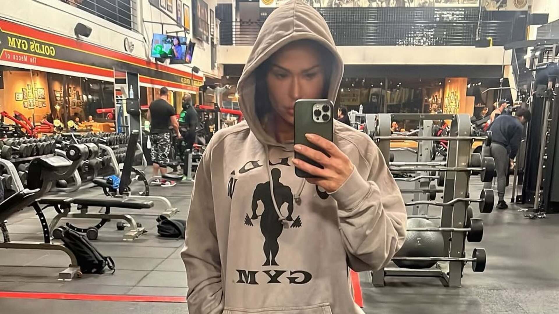 Gracyanne Barbosa choca com situação atual de suas pernas: ‘Absurdo’