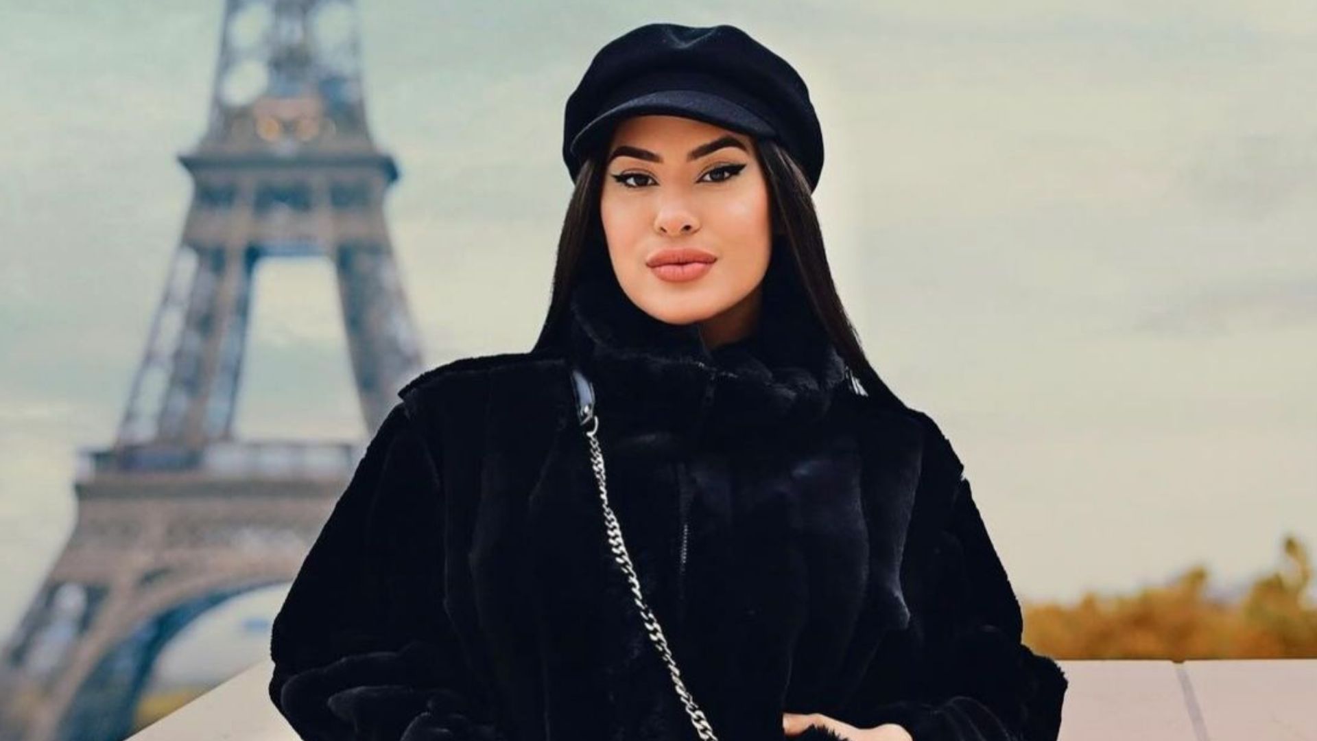 Em Paris, Isabelle Nogueira expressa gratidão ao exibir novos registros de viagem
