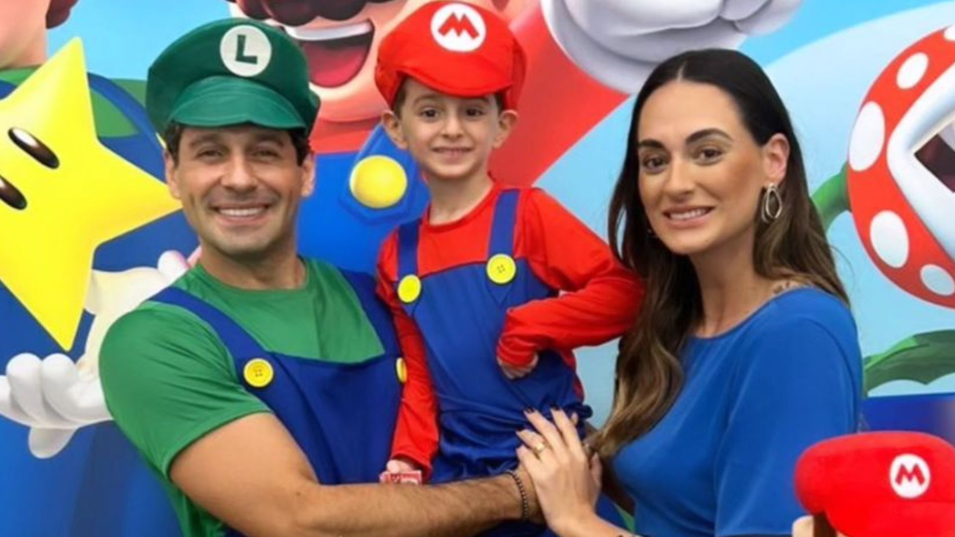 João Baldasserini comemora aniversário do filho com festão