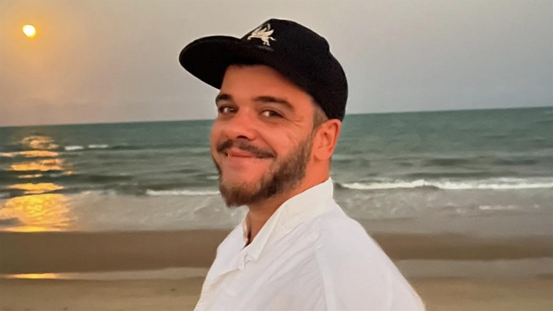 Viúva de ator faz relato forte sobre o dia da morte dele: ‘Mataram um inocente’
