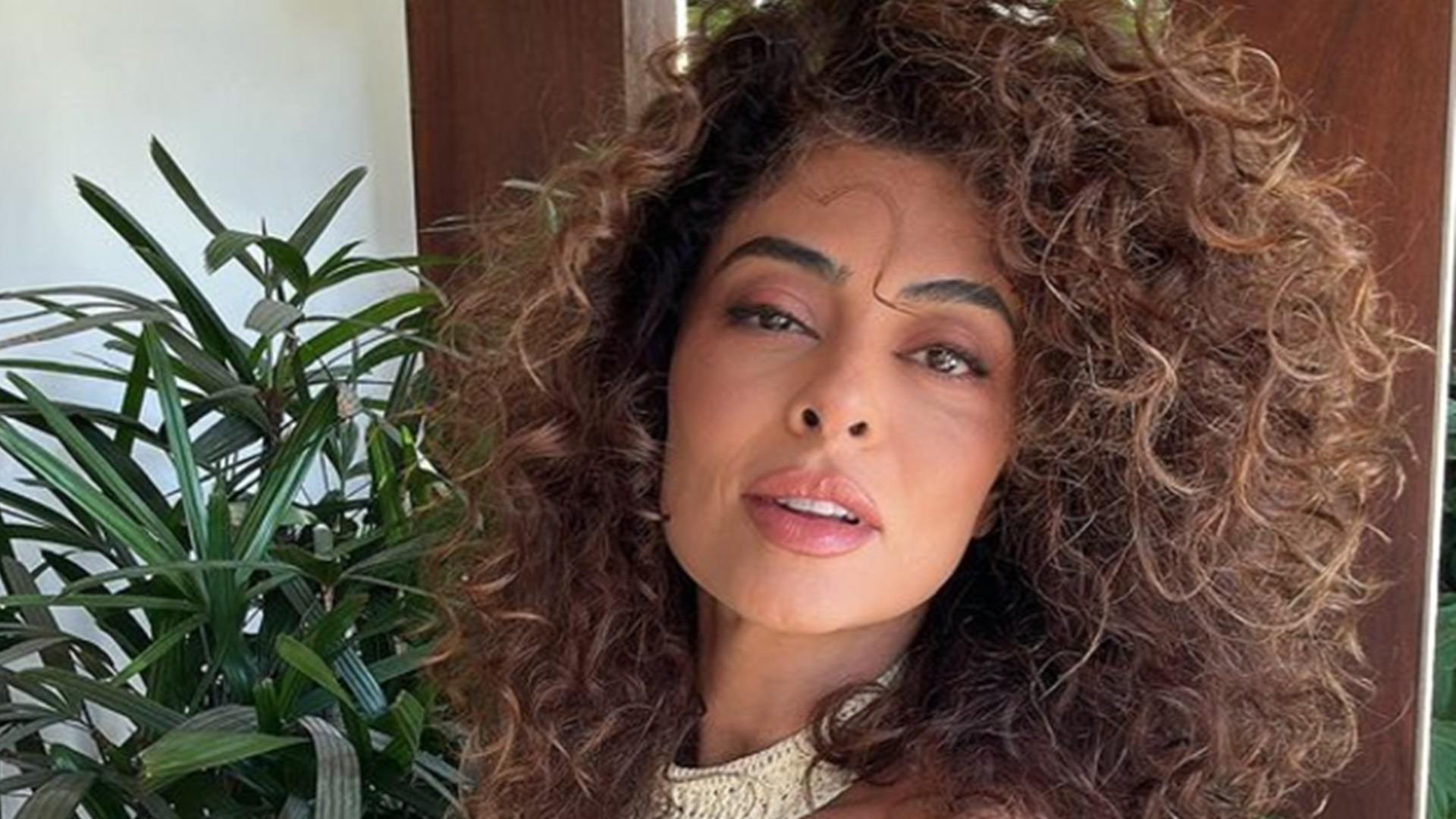 Juliana Paes mostra preparativos para Natal em família: ‘Comecem os jogos’