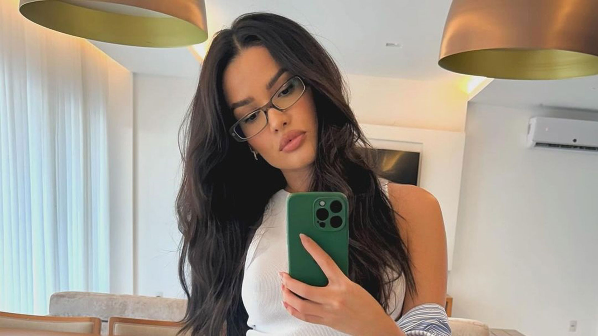 Juliette recebe elogios após postar fotos de biquíni: ‘Sereia’
