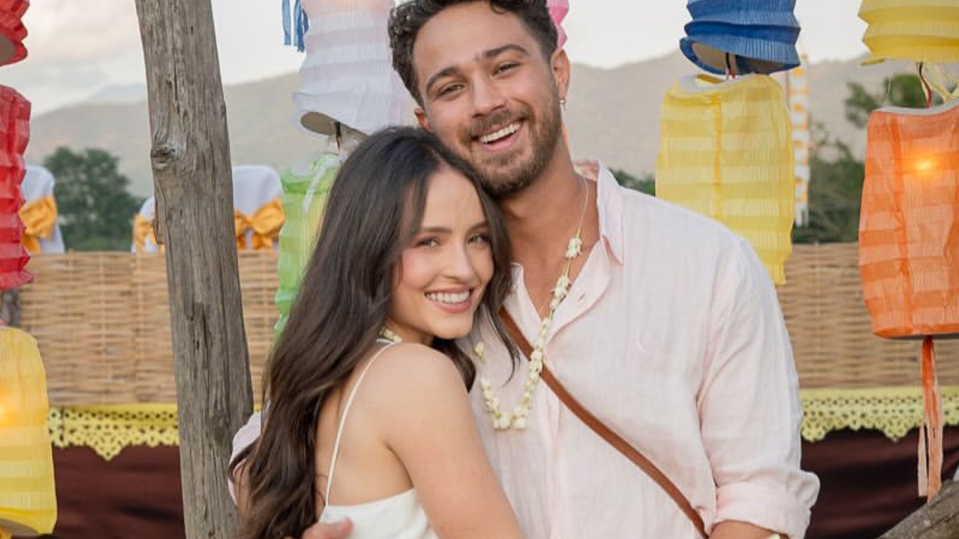 Larissa Manoela exibe novas fotos do segundo pedido de casamento surpresa