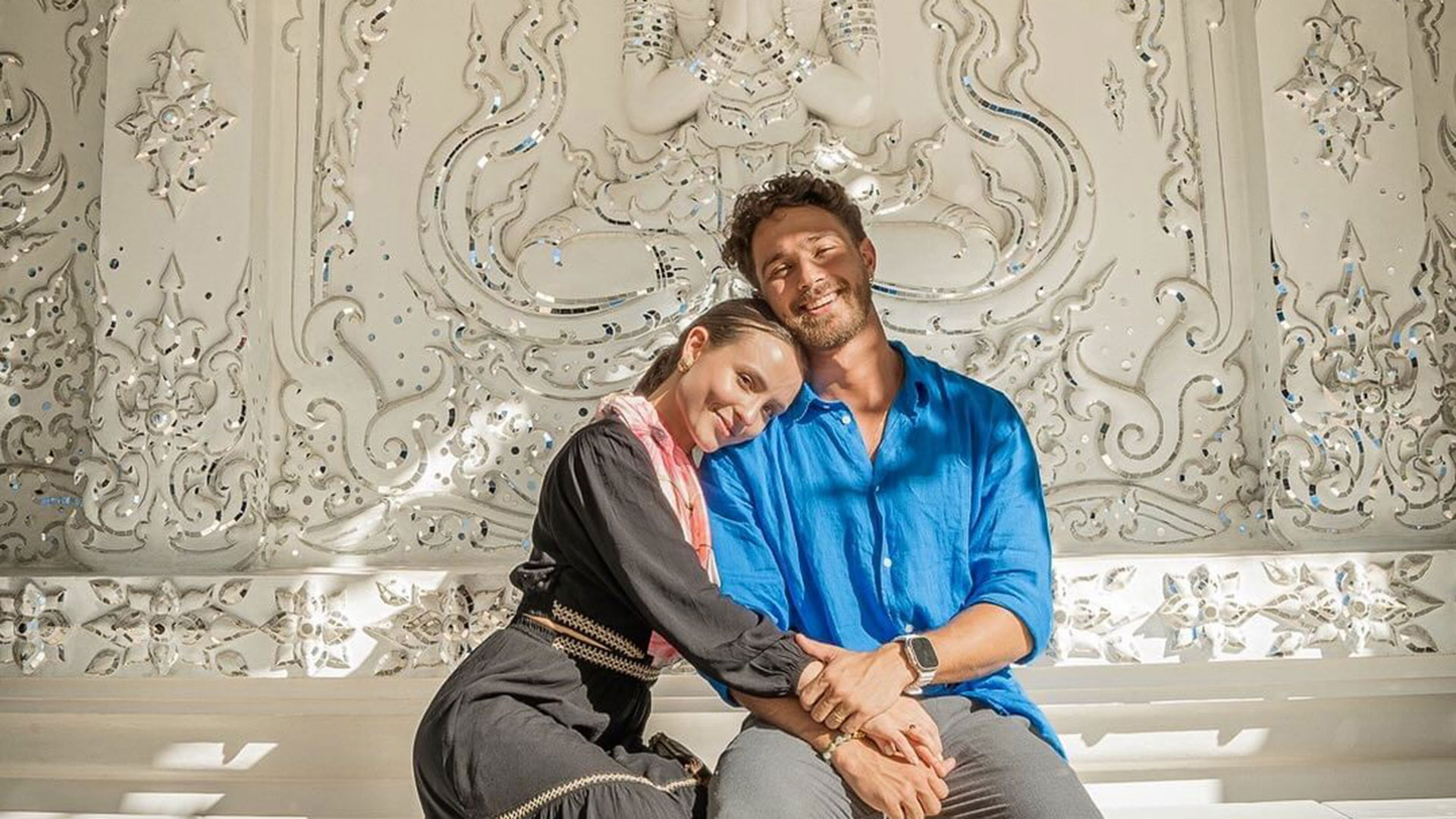 Larissa Manoela mostra fotos de viagem especial com André Luiz Frambach