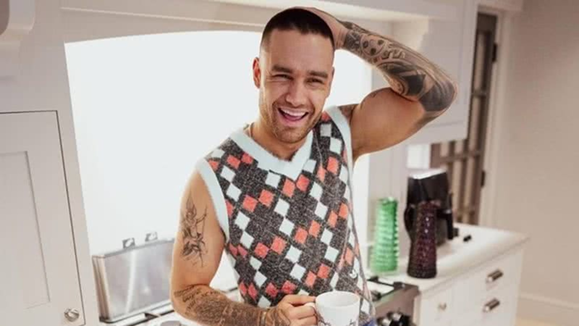 Após escala no Brasil, corpo de Liam Payne chega ao Reino Unido para funeral