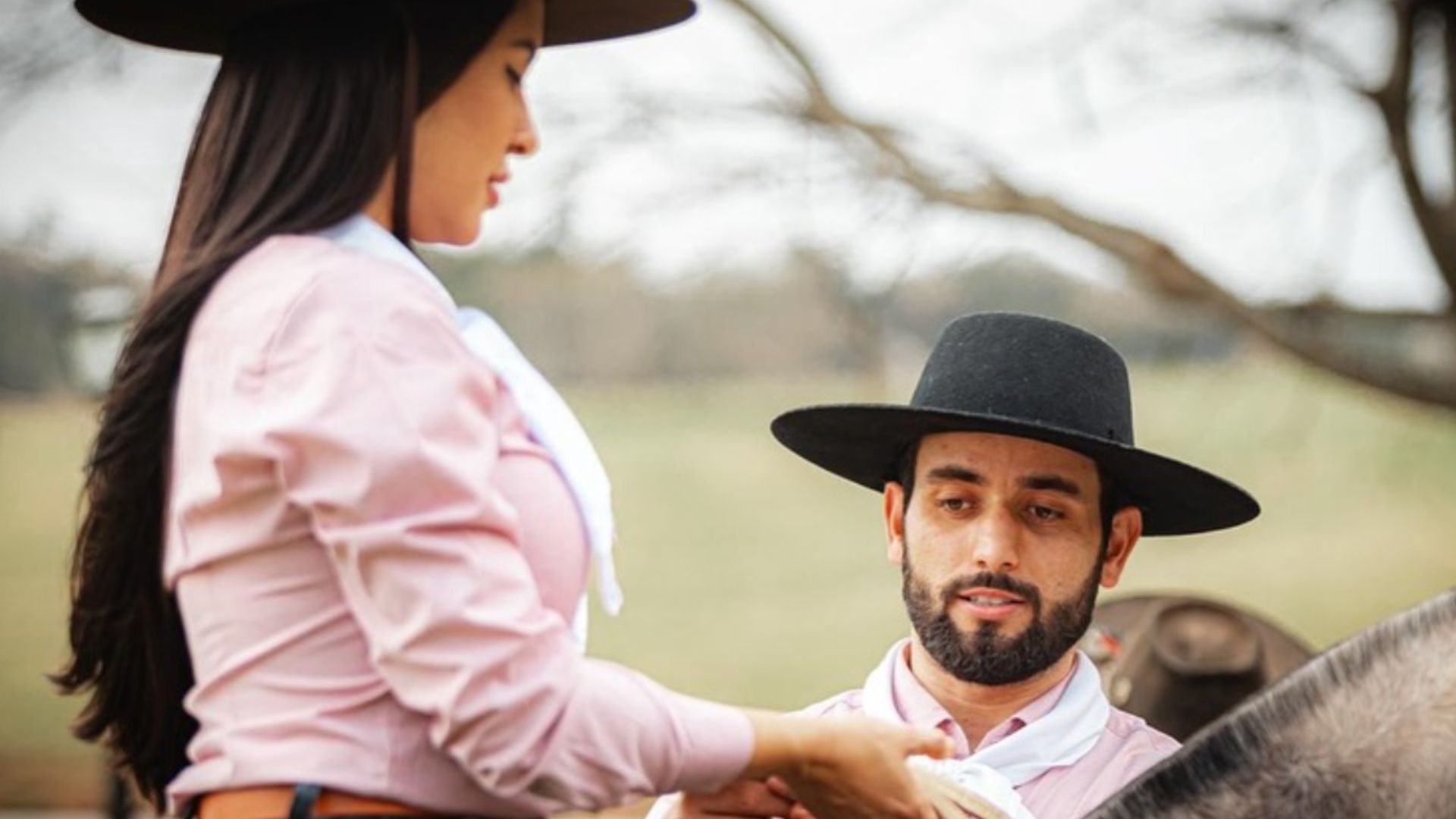 Matteus Amaral explica intriga entre sua mãe e Isabelle Nogueira: ‘Ela assumiu’