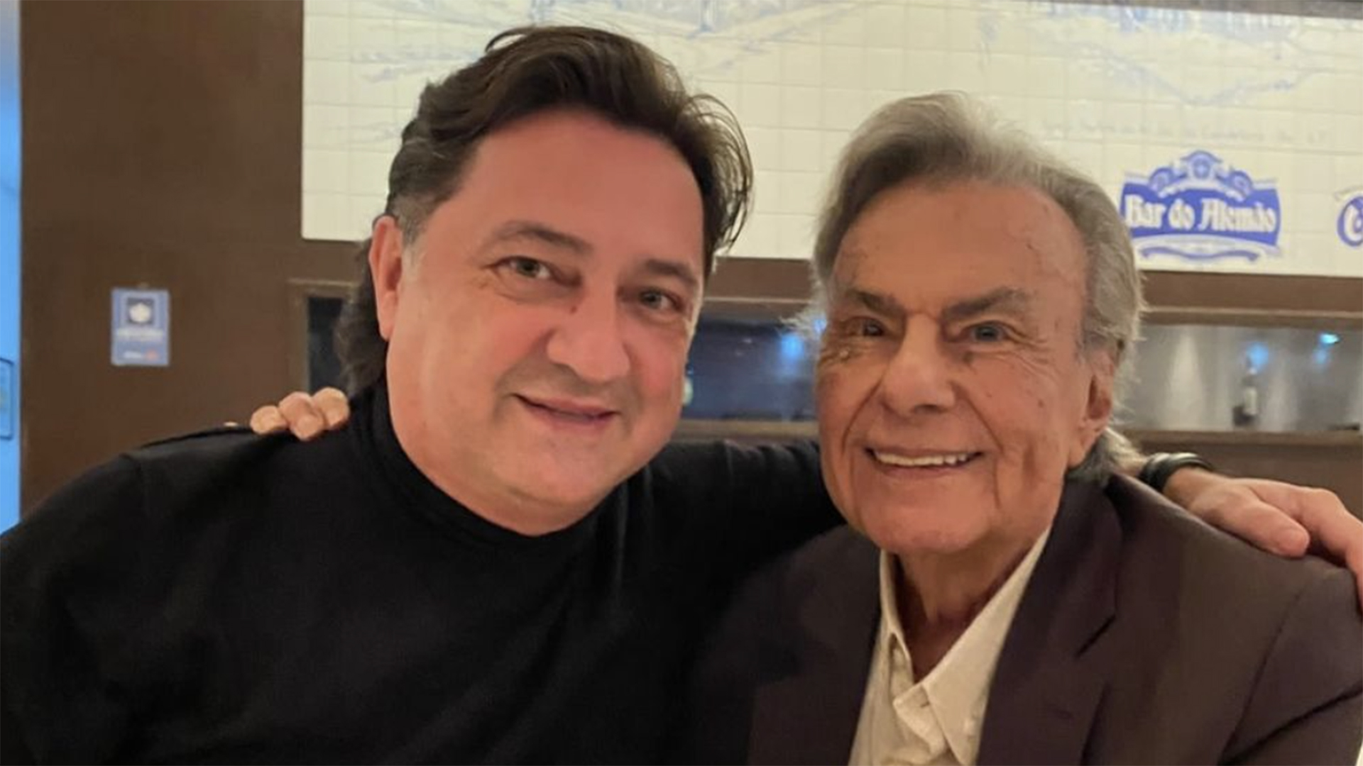 Maestro Renato Misiuk faz homenagem para Agnaldo Rayol em missa