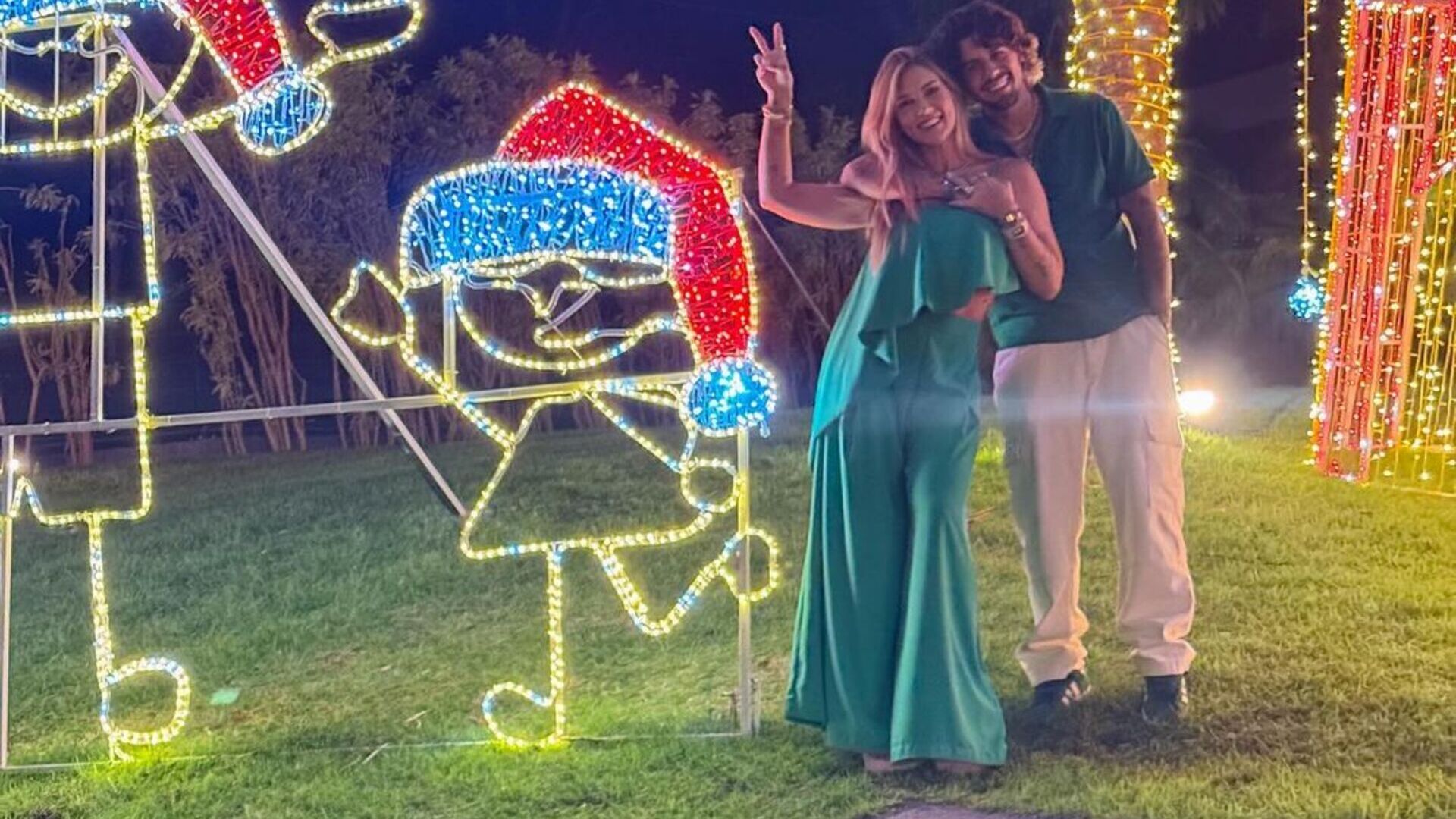 Virginia mostra detalhe especial de sua decoração de Natal: ‘Somos pais’