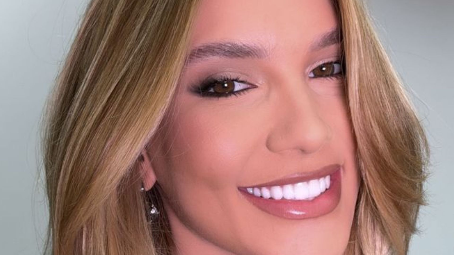 Virginia Fonseca esclarece motivo de afastamento das redes sociais após férias em família