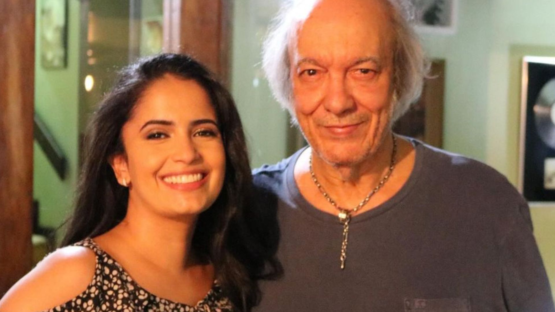 Viúva de Erasmo Carlos lamenta dois anos de morte do cantor: ‘Tempo não aliviou’