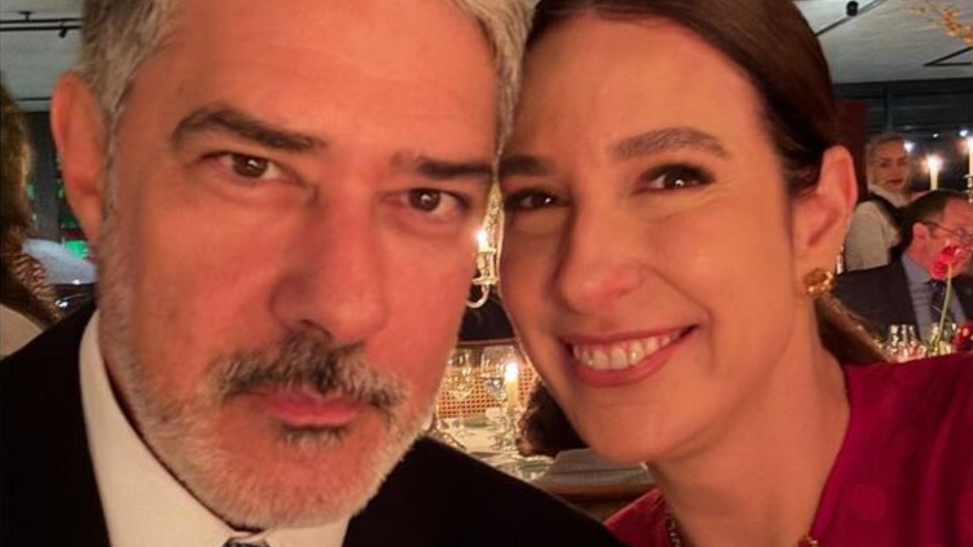 William Bonner faz declaração romântica para a esposa, Natasha Dantas