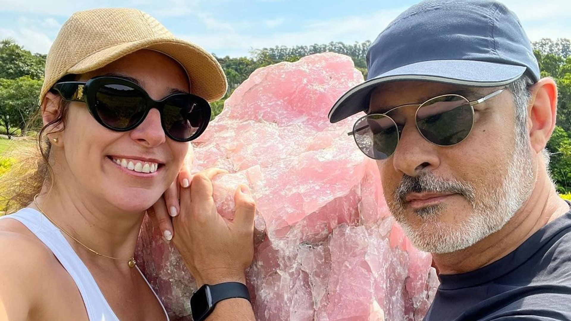 Esposa de William Bonner viaja para reencontrá-lo