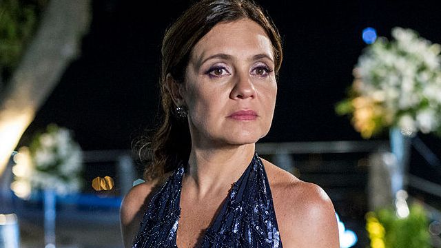 Adriana Esteves chega aos 55 com carreira marcada por grande vilã e afastamento das redes sociais