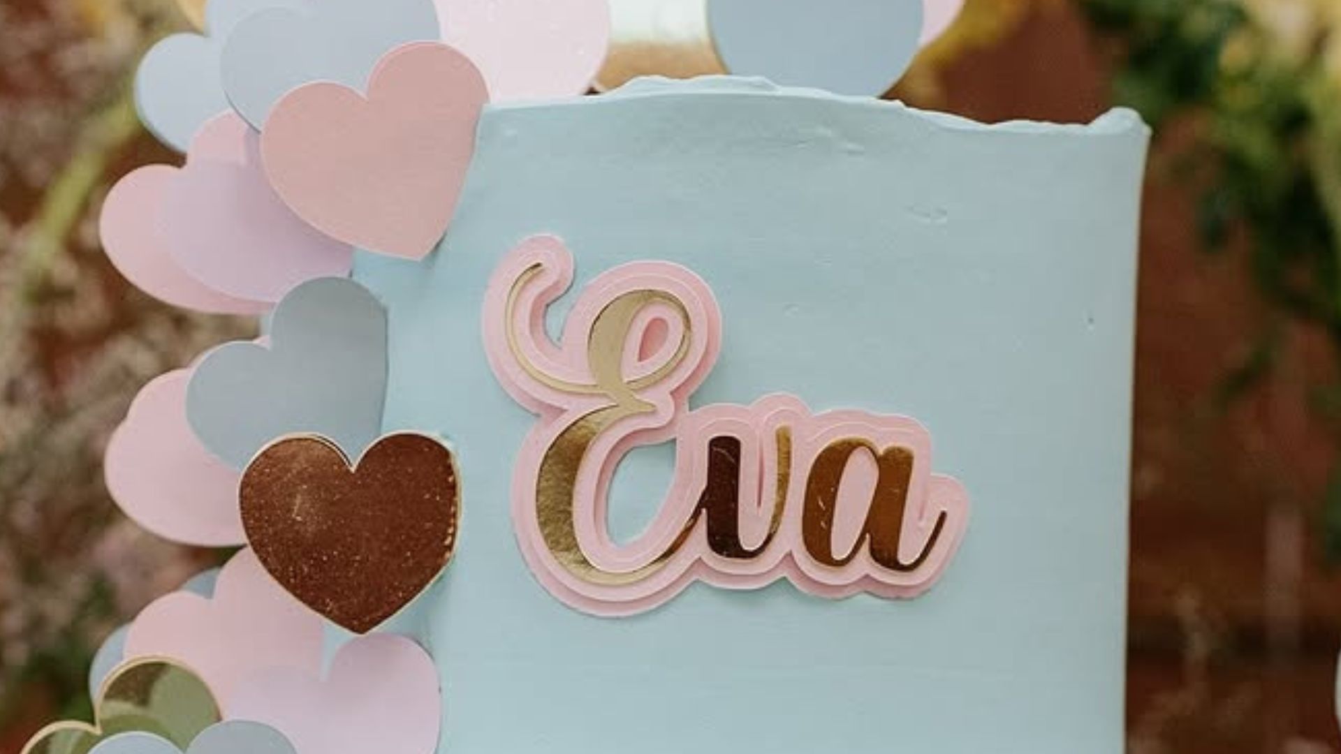 Confira o bolo e a mesa de doces do aniversário da filha de Nathalia Dill