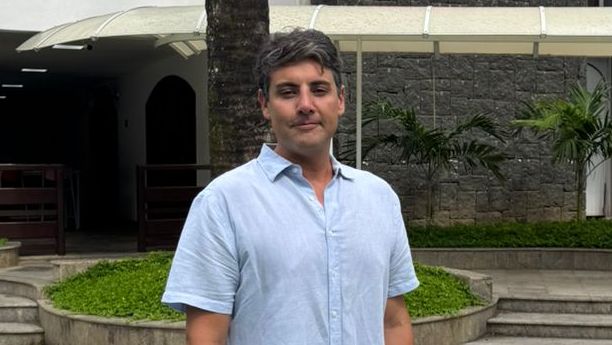 Bruno de Luca recorda época da escola: ‘Herdava as coisas usadas do meu irmão mais velho’