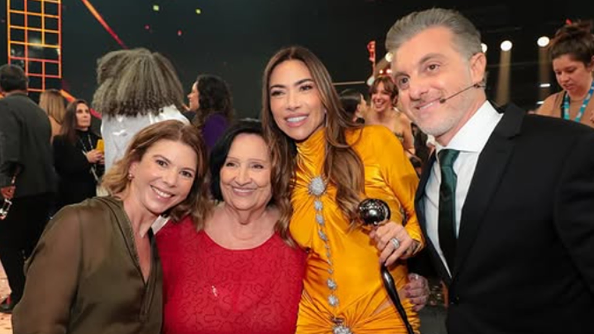 Filha de Silvio Santos mostra bastidores de visita à Globo: ‘Sempre na memória’