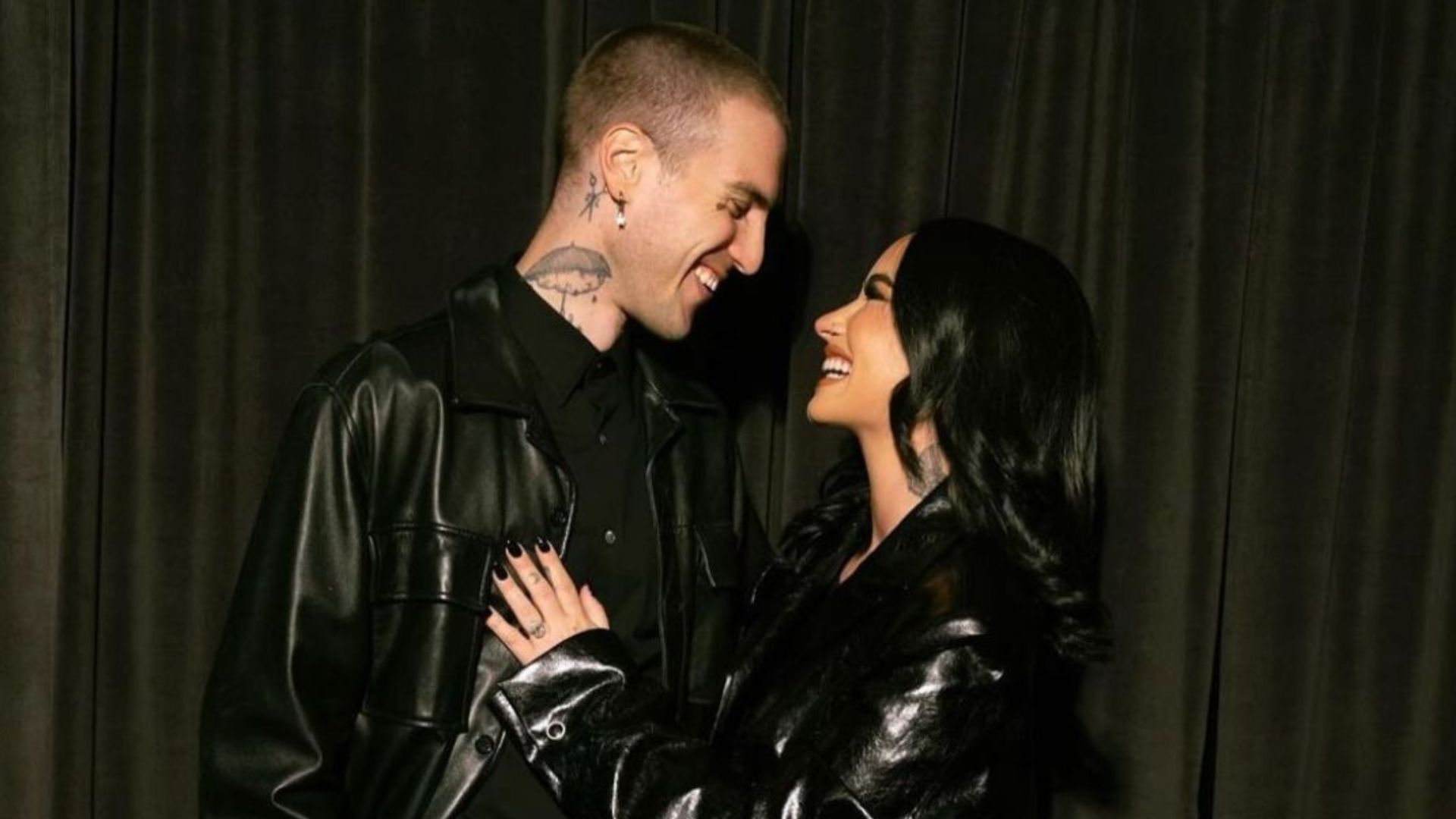 Demi Lovato celebra primeiro ano de noivado com declaração apaixonada: “Não vejo a hora”