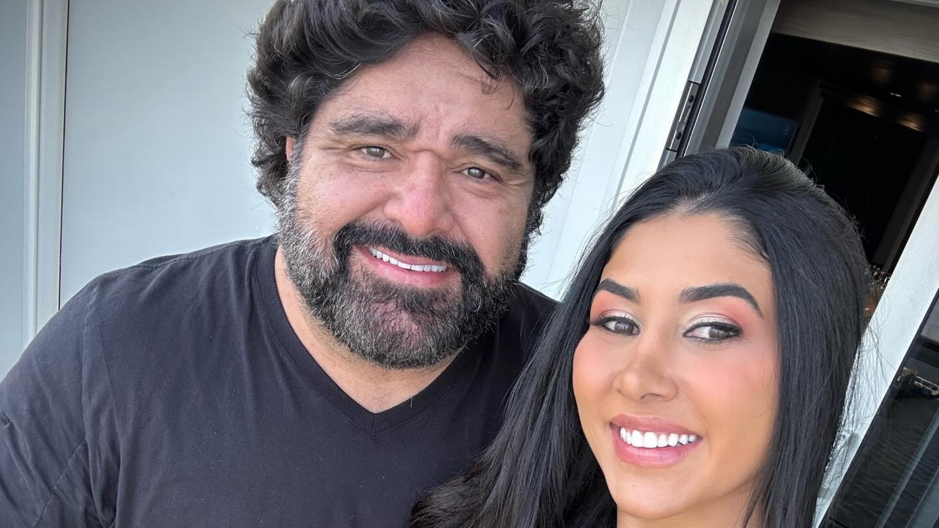 Fabiano Menotti ganha homenagem da esposa em data especial: ‘Você é raro’
