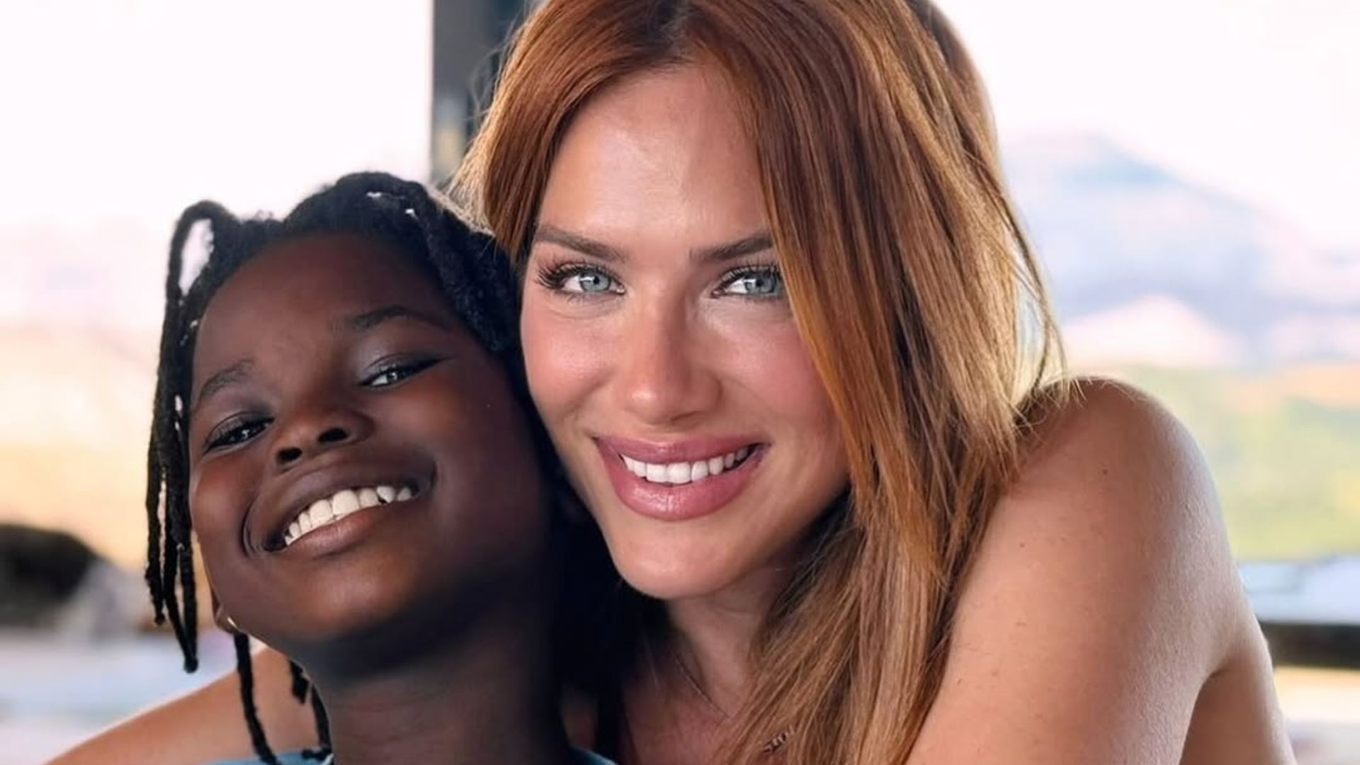 Giovanna Ewbank celebra os 10 anos do filho, Bless, com declaração e festa