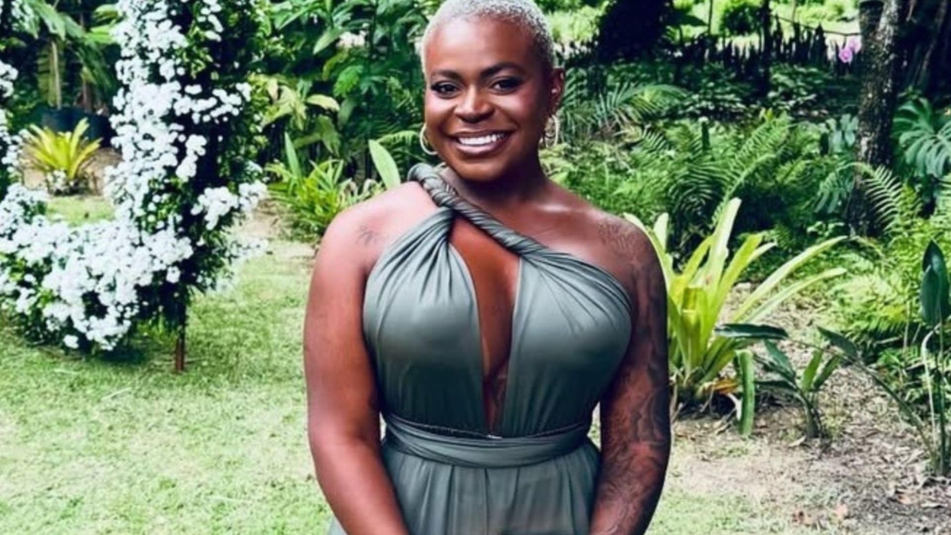 Jojo Todynho exibe silhueta escultural em look de casamento: ‘Lindíssima’