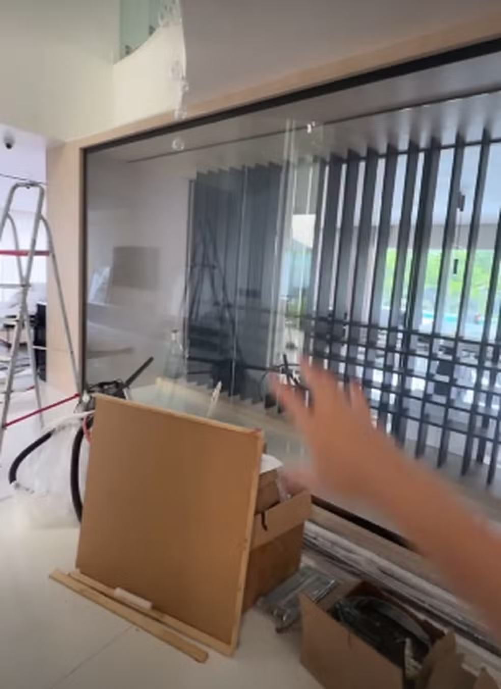 Juliette exibe sala e adega da casa nova - Foto: Reprodução/Instagram