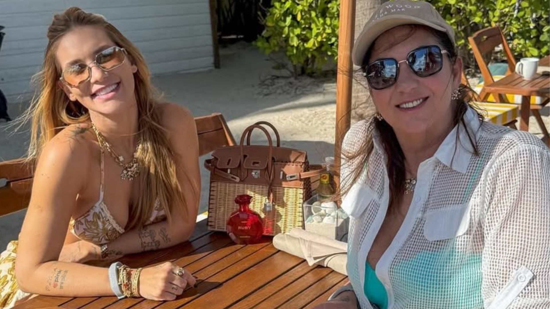 Mãe de Virginia impressiona ao mostrar antes e depois de emagrecimento