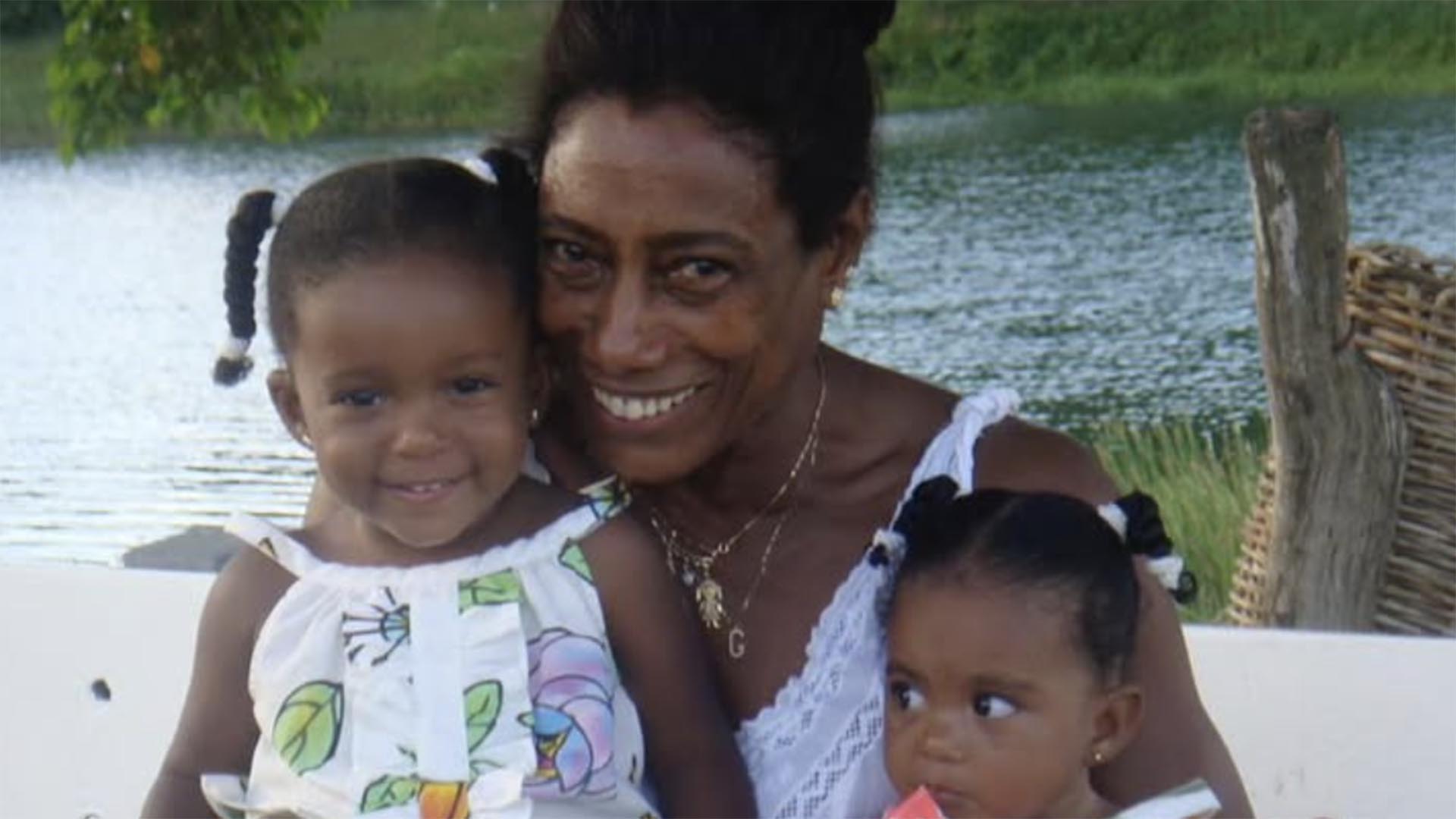 Elas cresceram! Filhas de Gloria Maria fazem rara aparição em festival no Rio