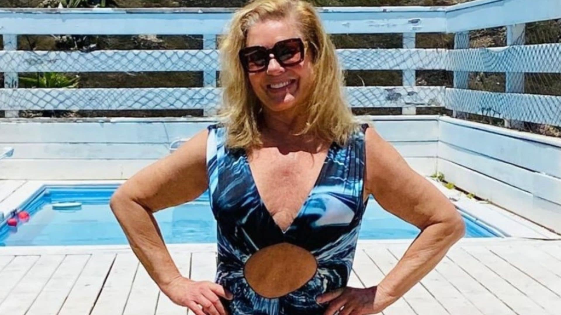 Vera Fischer impressiona com clique de maiô: ‘Quanta elegância e beleza’
