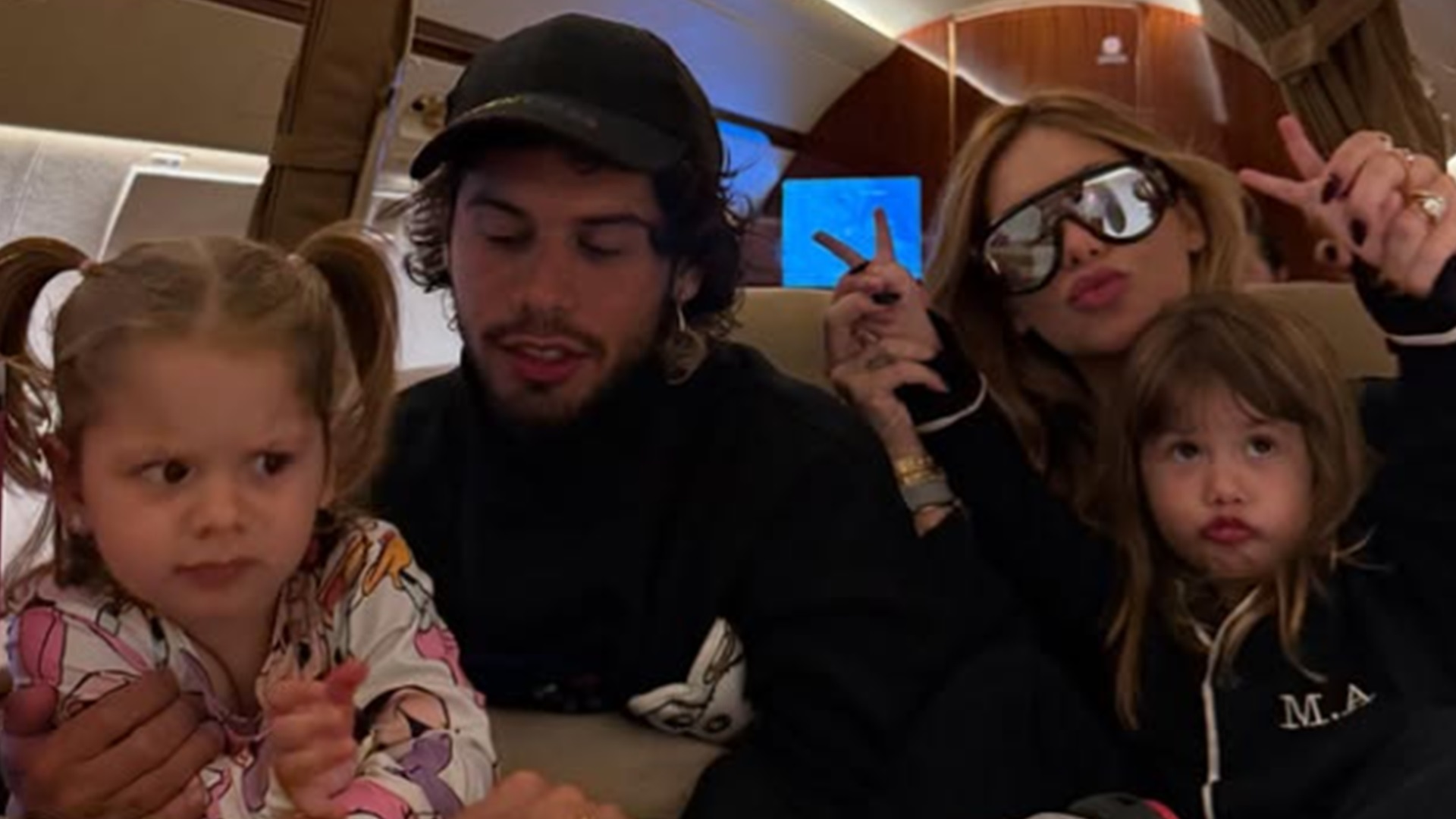 Virginia se despede de viagem por Bahamas com novo álbum de fotos
