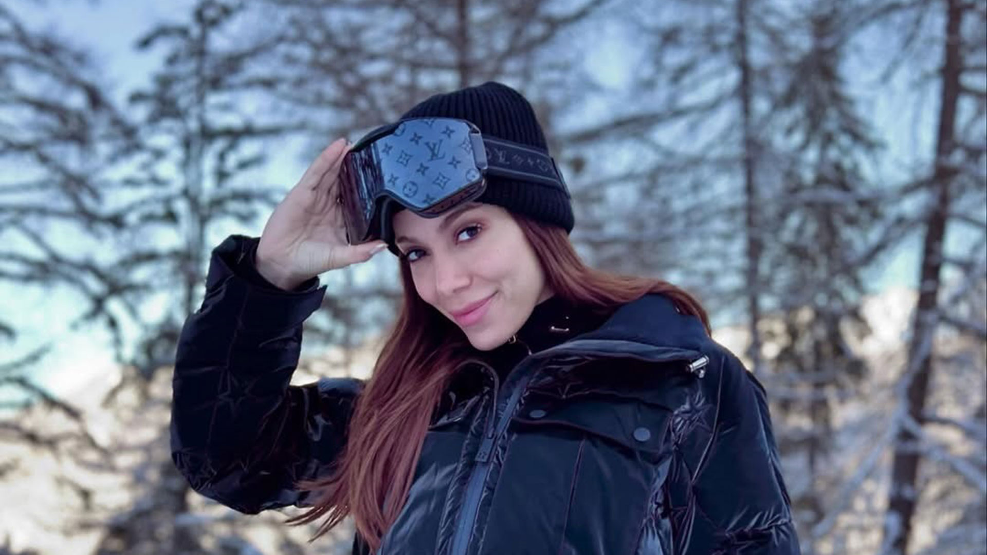 Anitta passa novo susto com cachorro de estimação: ‘Como pode?’