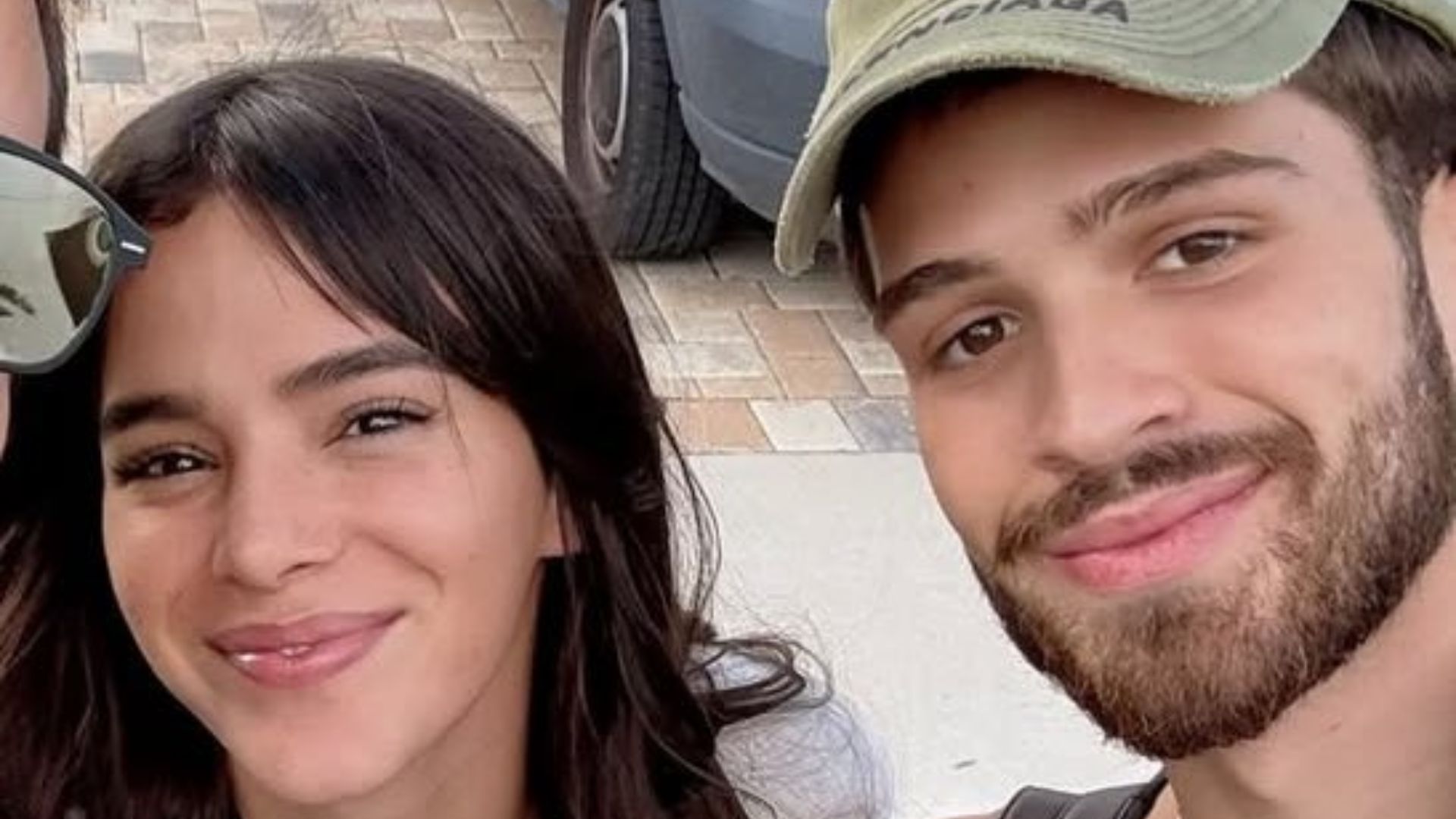 Bruna Marquezine e João Guilherme celebram aniversário de Pe Lu, tio do ator