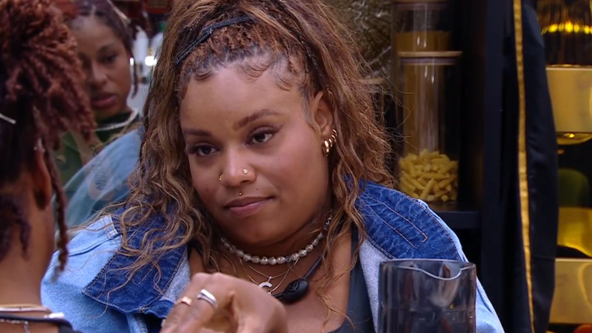 BBB 25: Camilla critica atitude de sister após formação de paredão: ‘Soberba’
