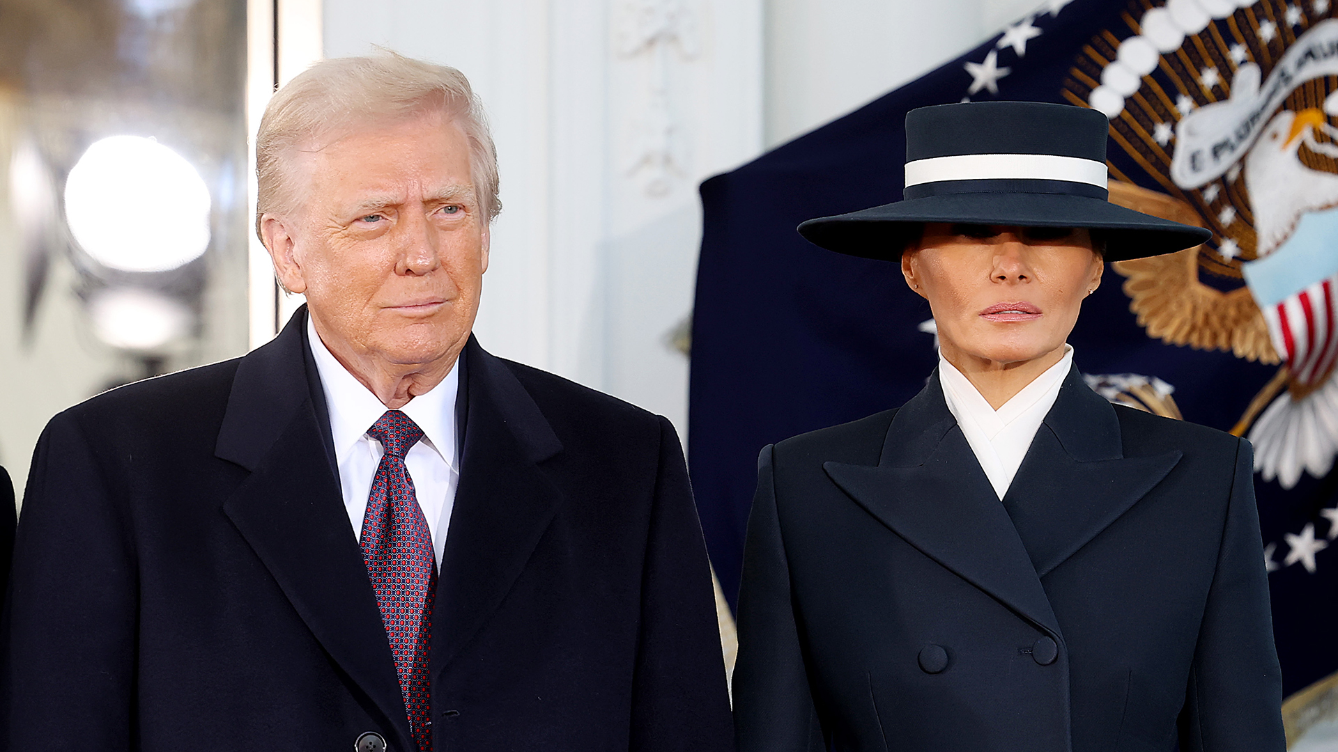 Melania Trump escolhe look fora do comum para a posse de Donald Trump