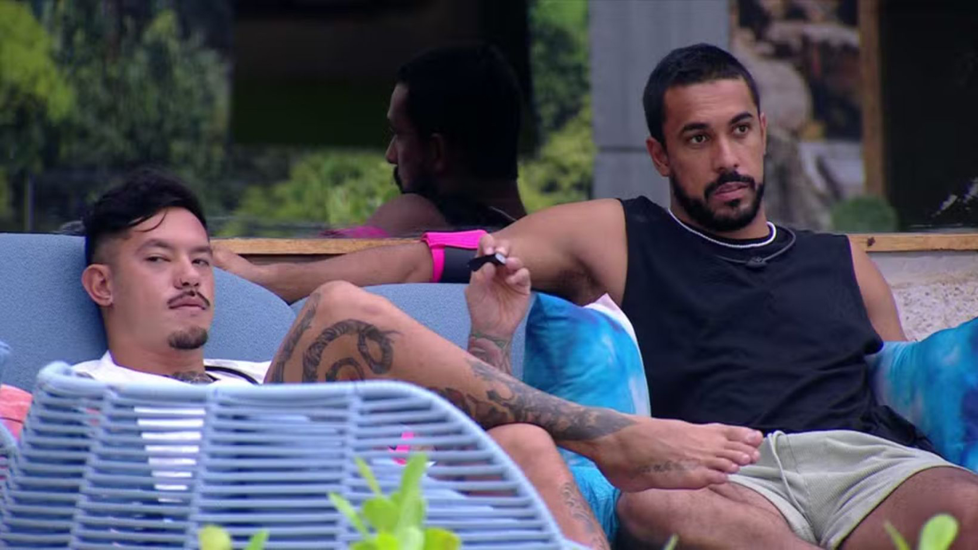 BBB 25: Maike e Gabriel levantam dúvida sobre como entraram no reality show
