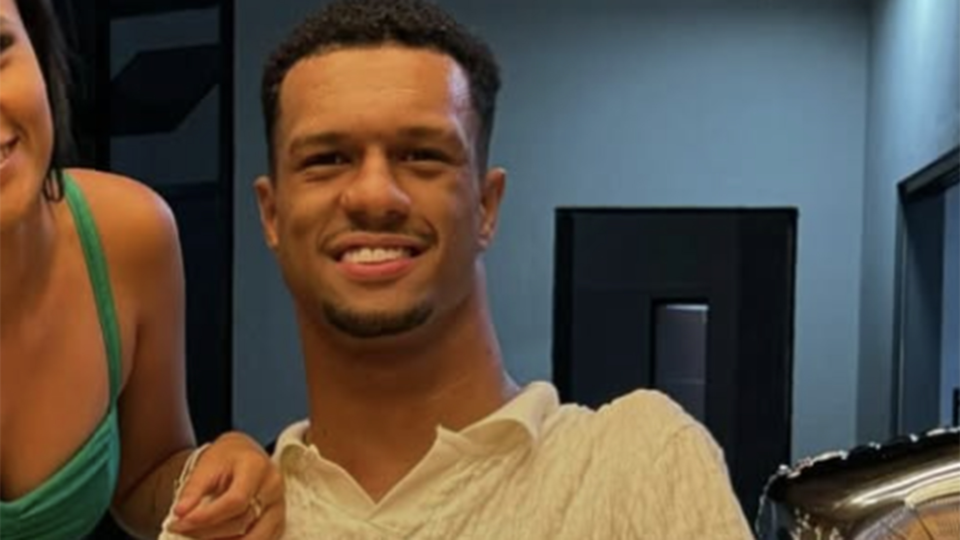 Gabrielzinho exibe foto rara com sua nova namorada