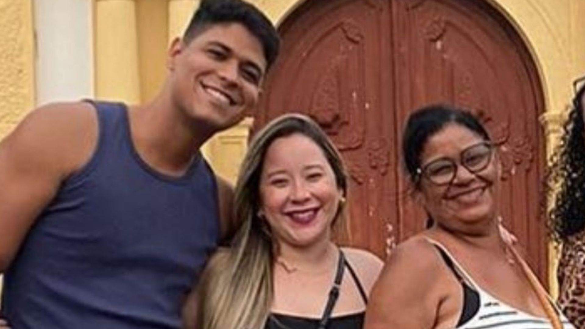 BBB 25: Filha de Joselma e esposa de Guilherme se manifesta após dupla dormir no jardim