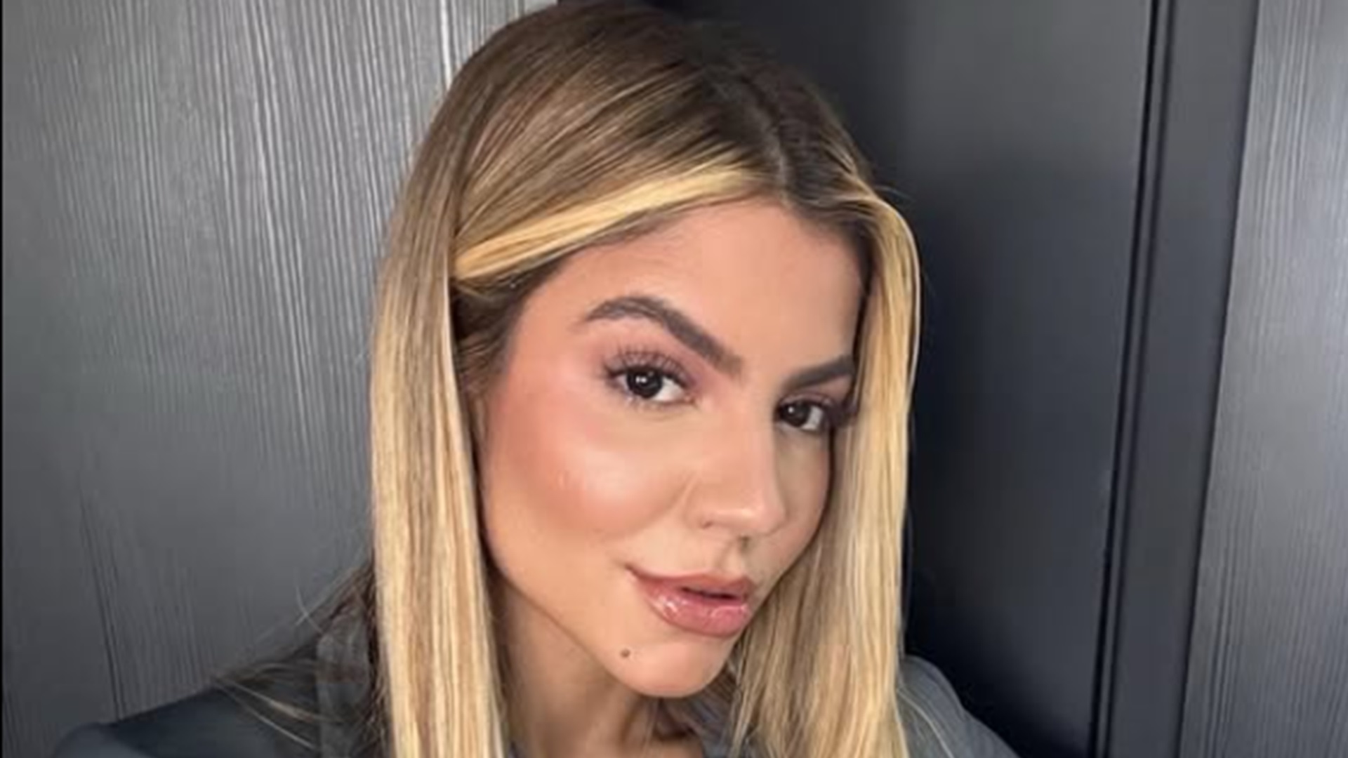 Hariany Almeida explica por que trocou próteses de silicone: ‘Não conseguia’