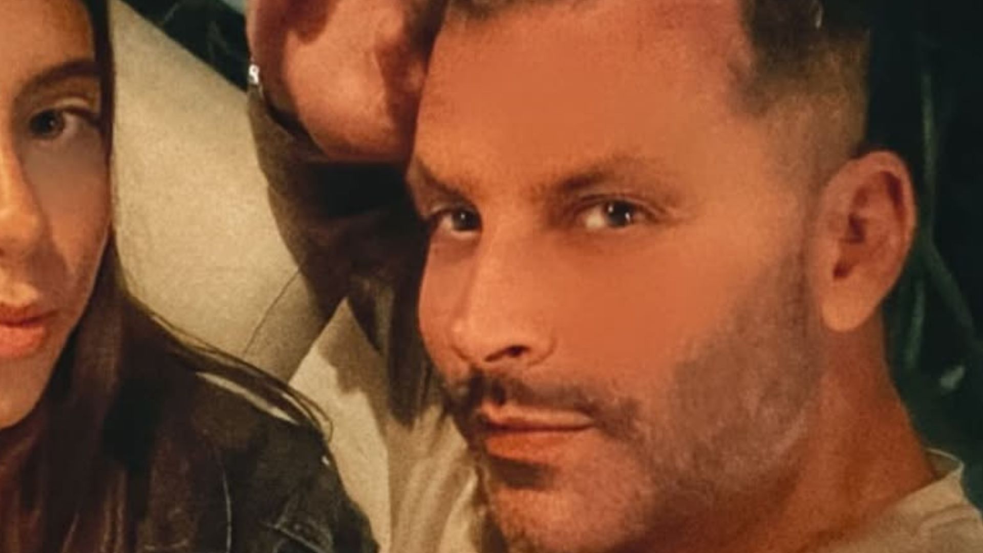 Henri Castelli encanta ao postar foto com a filha: ‘Amor da minha vida’
