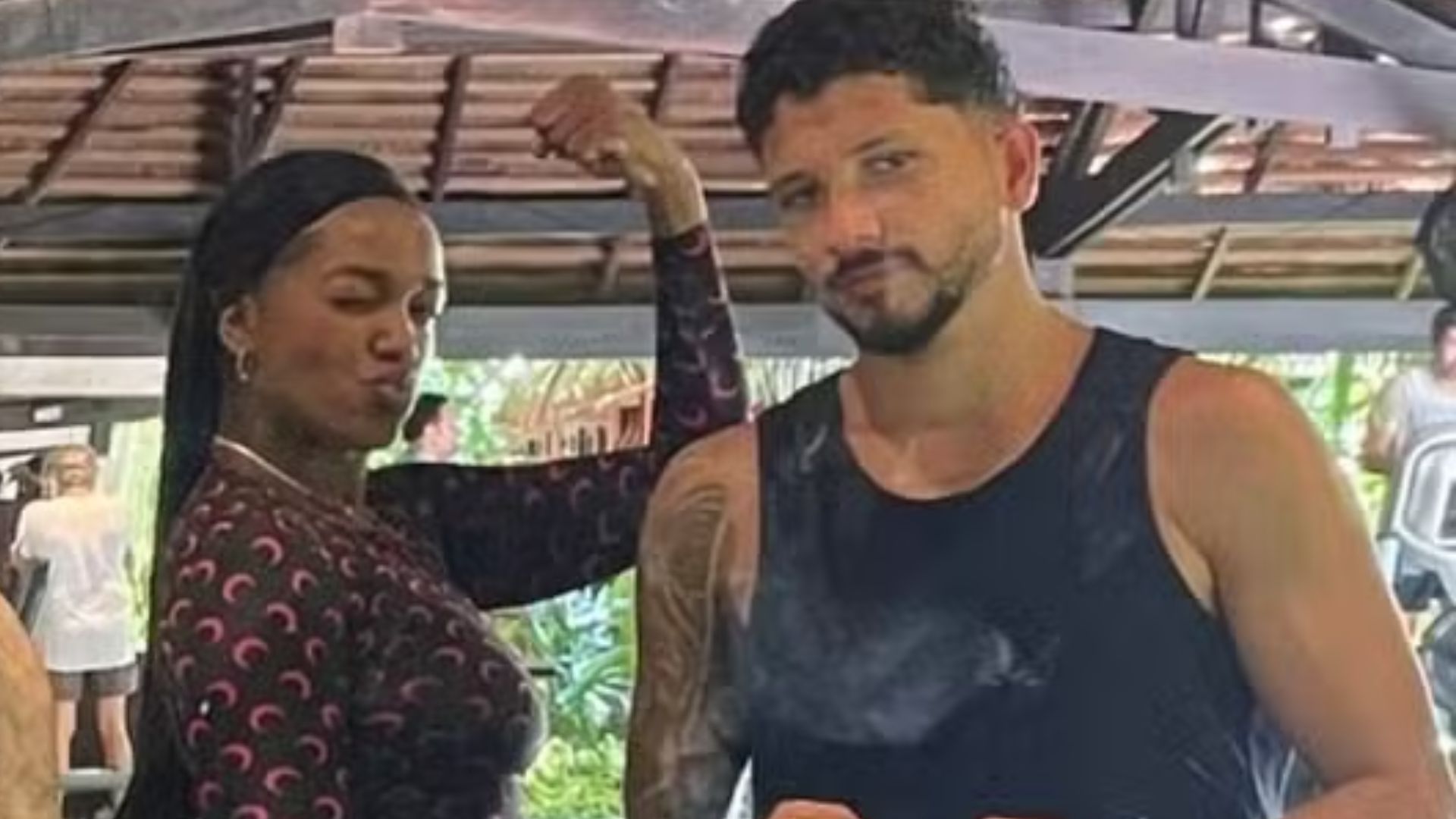 Iza, Yuri Lima, Taís Caldas e Yan Lima