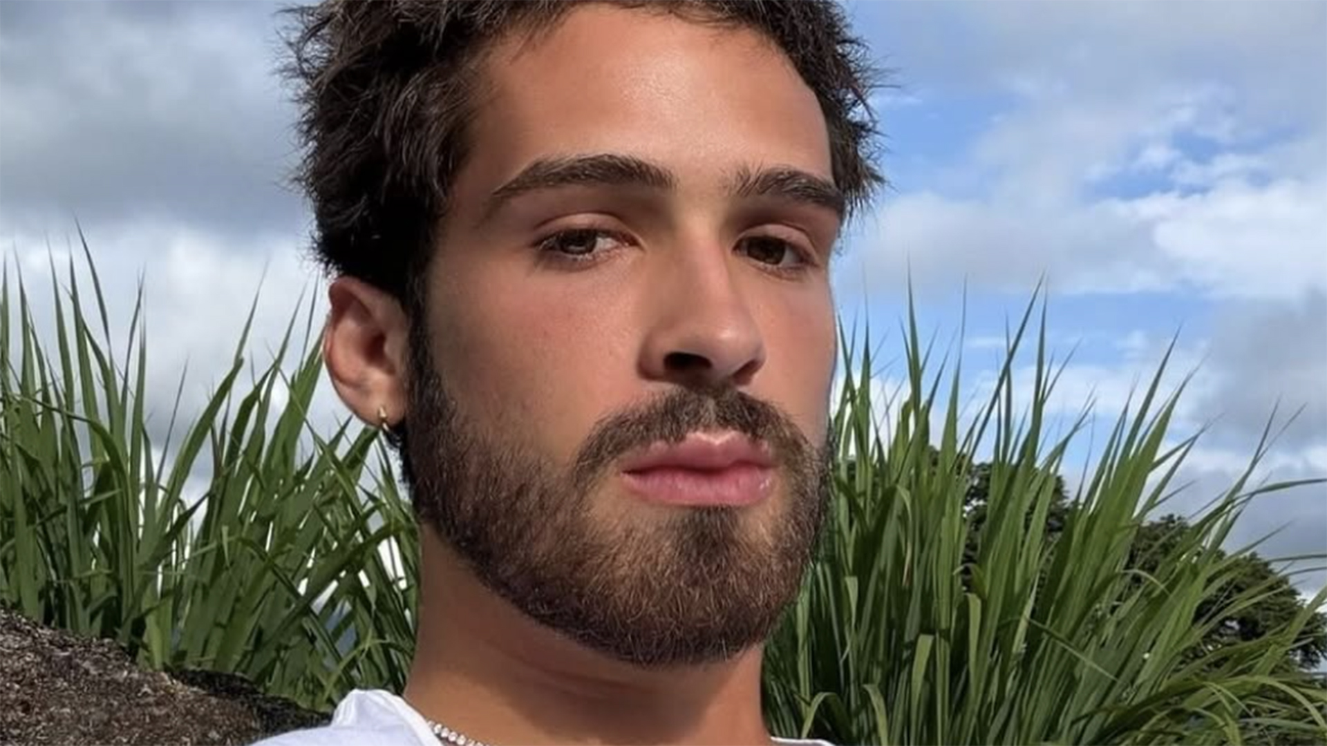 João Guilherme reage ao ver o novo visual do irmão Zé Felipe