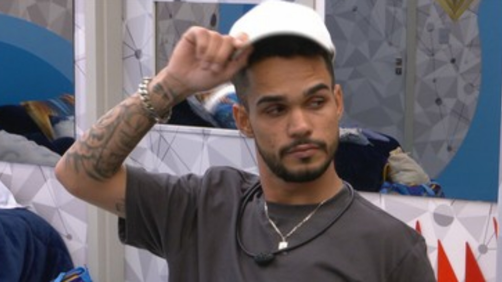 BBB 25: João Pedro acredita ser alvo de sister: ‘Está de marcação’