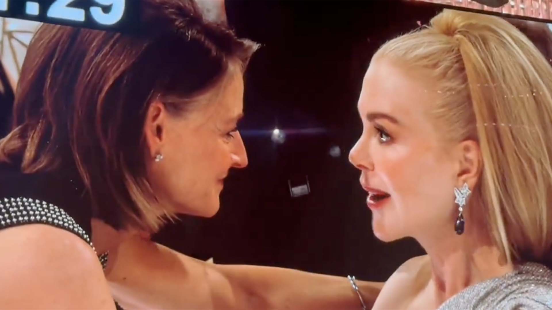 Leitura Labial revela conversa de Nicole Kidman com Jodie Foster