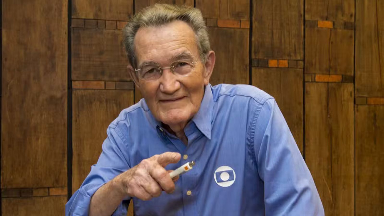 Léo Batista morre aos 92 anos e médico explica: ‘Casos da doença aumentam com o avanço da idade’